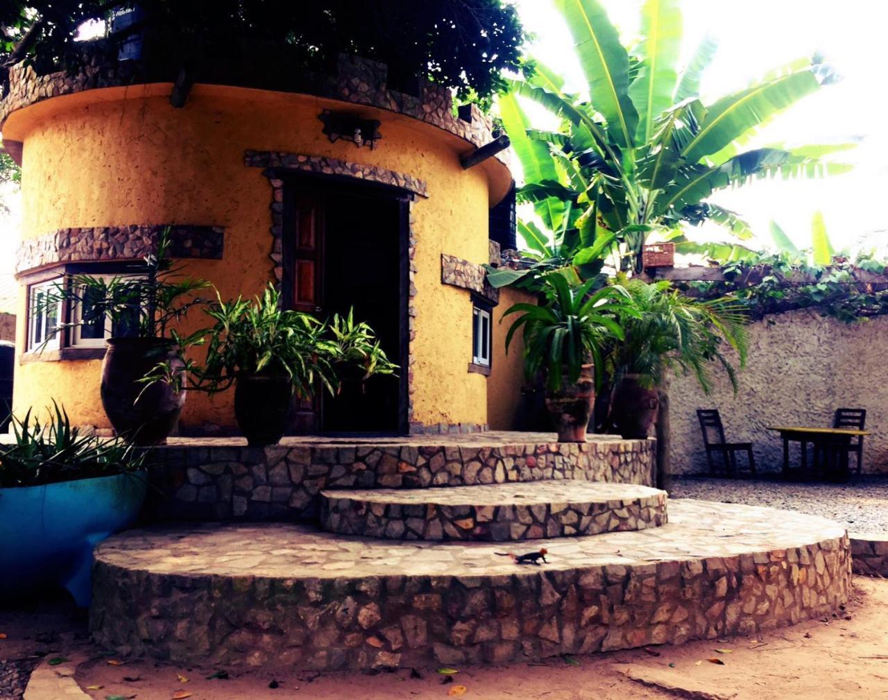 Kokrobite Garden Buitenkant foto